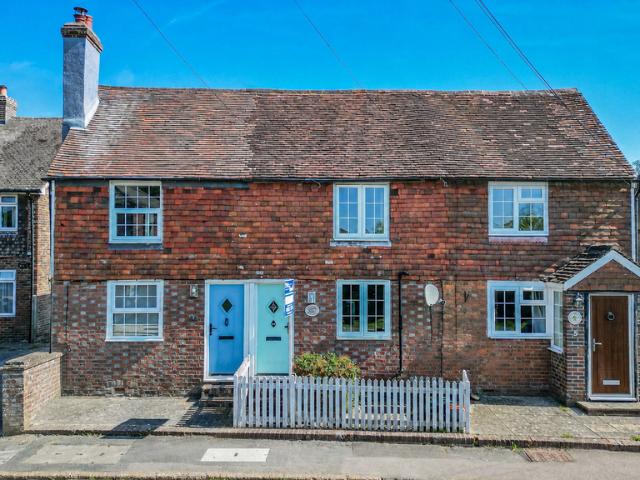 2 bedroom terraced house for sale