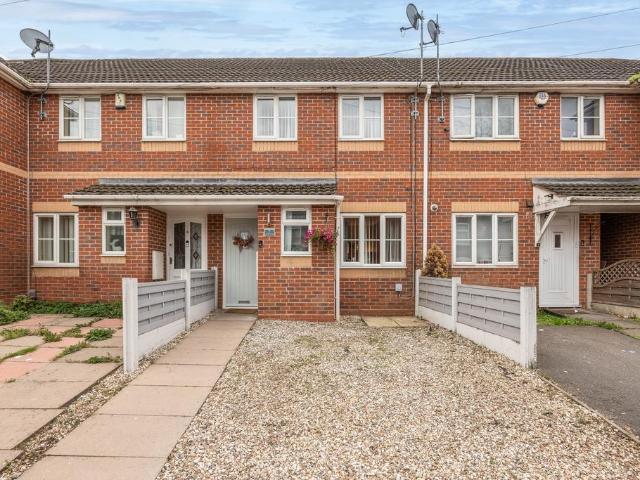 2 bedroom terraced house for sale