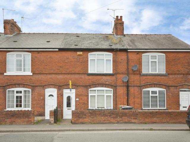 2 bedroom terraced house for sale