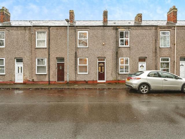 2 bedroom terraced house for sale