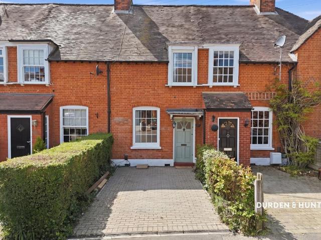 2 bedroom terraced house for sale