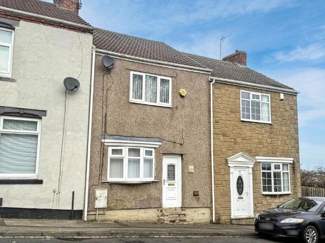 2 bedroom terraced house for sale