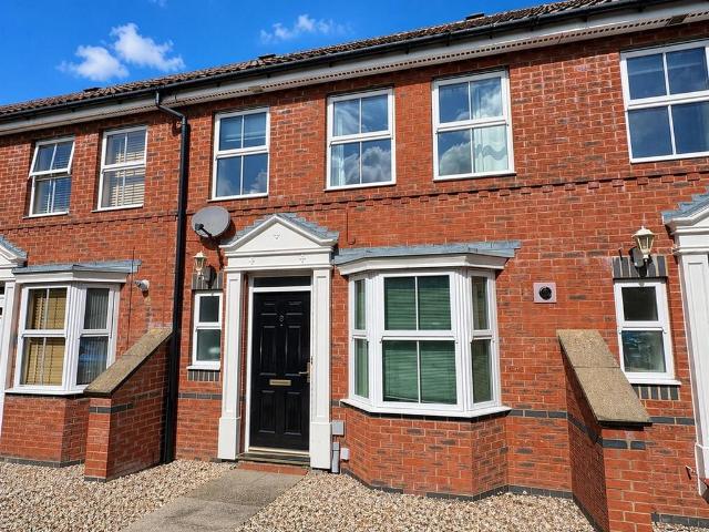 2 bedroom terraced house for sale