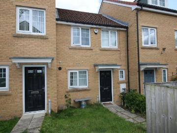 2 bedroom terraced house for sale