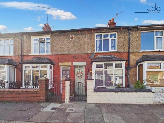 2 bedroom terraced house for sale
