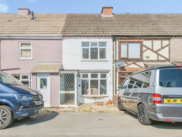 2 bedroom terraced house for sale