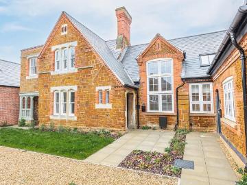 Hunstanton, Norfolk county, Isles of Scilly TR, Cornwall county, South West England