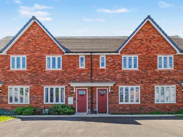 House for sale in Burhill - Garden, Equipped kitchen