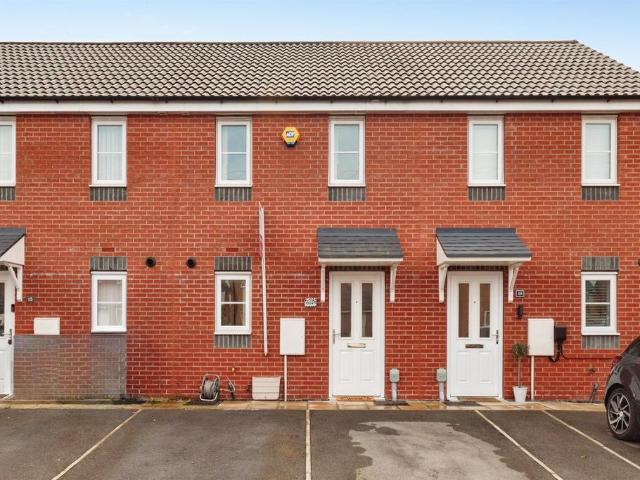 2 bedroom terraced house for sale