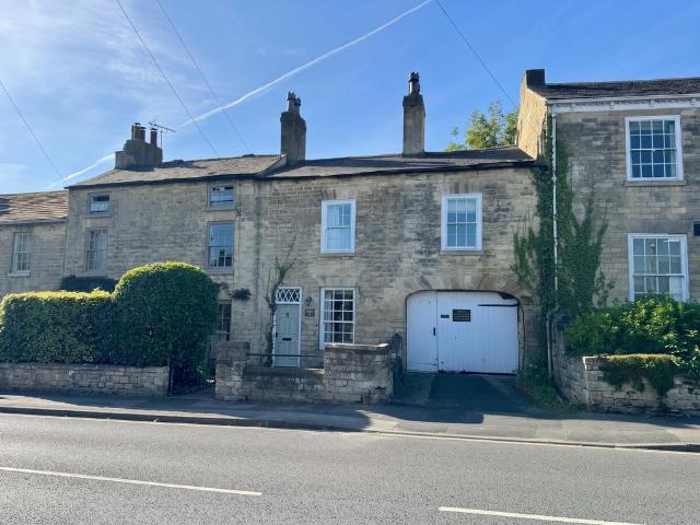 2 bedroom terraced house for sale