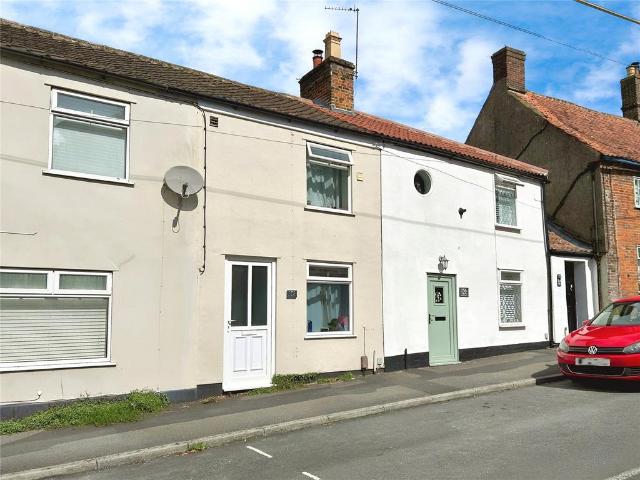 2 bedroom terraced house for sale