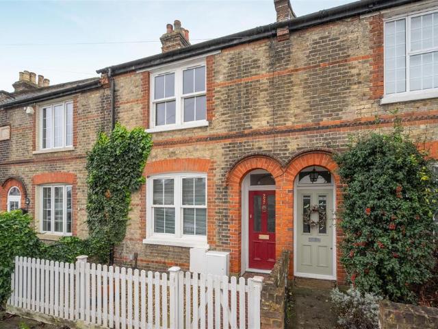 2 bedroom house for sale