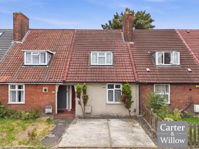 2 bedroom terraced house for sale