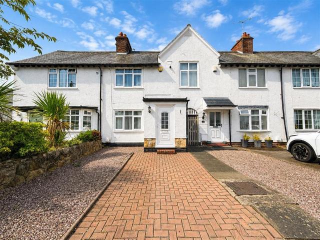 2 bedroom terraced house for sale