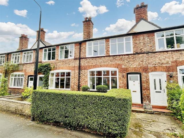 2 bedroom terraced house for sale