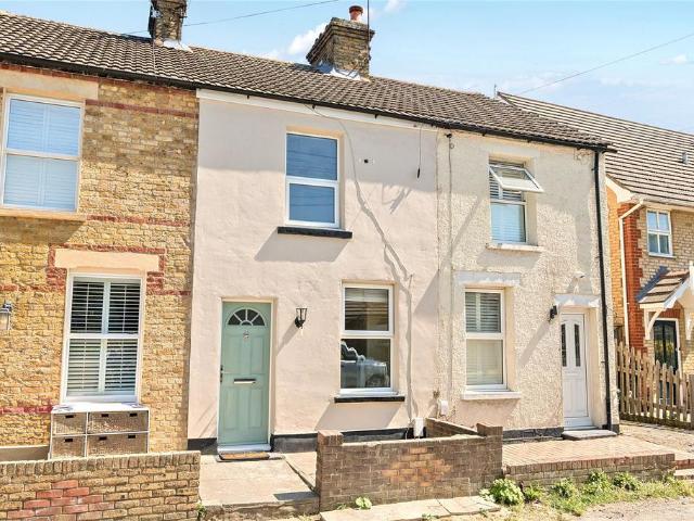 2 bedroom terraced house for sale