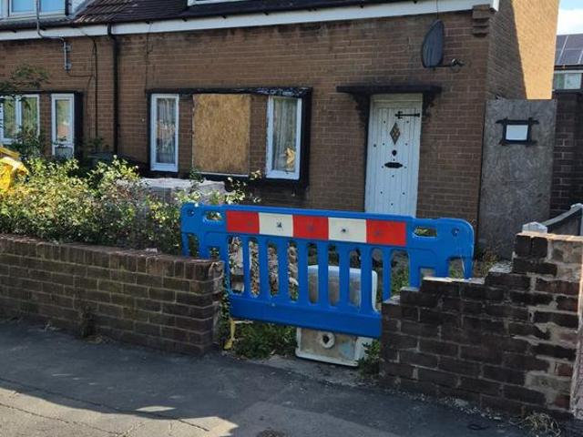 2 bedroom terraced house for sale