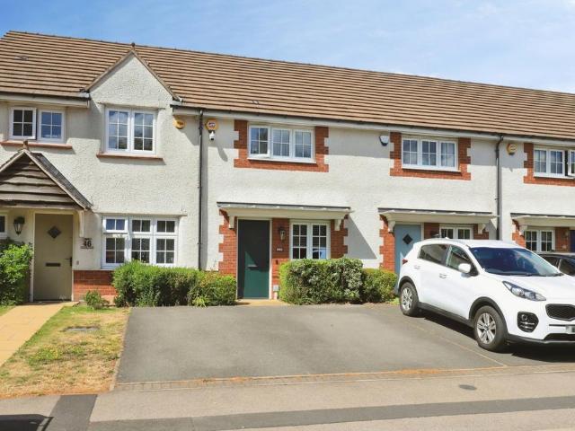 2 bedroom terraced house for sale