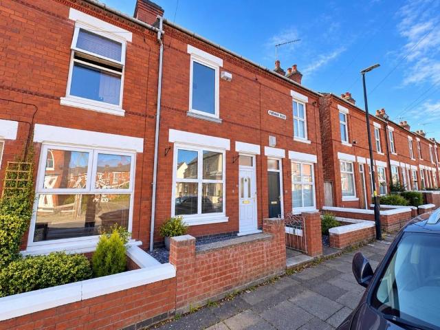 2 bedroom terraced house for sale