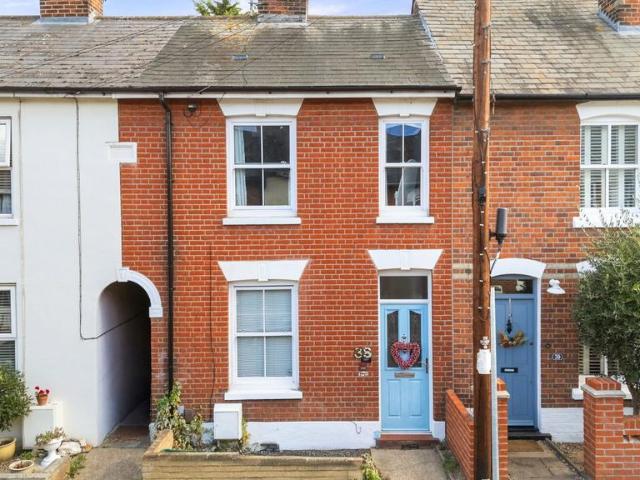 2 bedroom terraced house for sale
