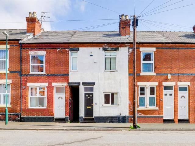 2 bedroom terraced house for sale
