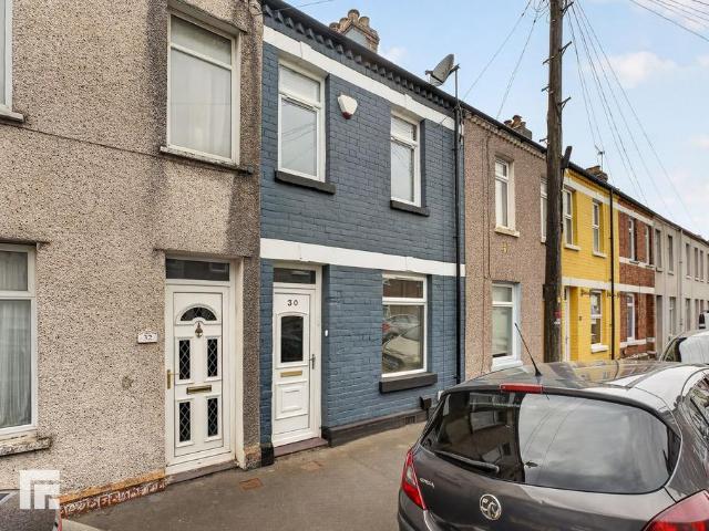 2 bedroom terraced house for sale
