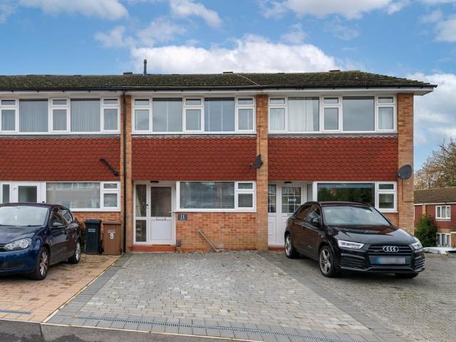 2 bedroom terraced house for sale