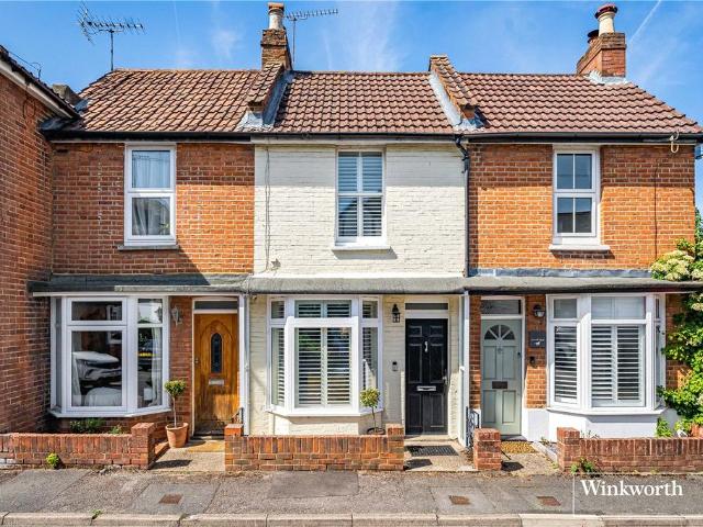 2 bedroom terraced house for sale