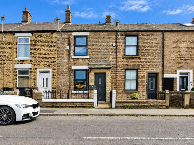 2 bedroom terraced house for sale