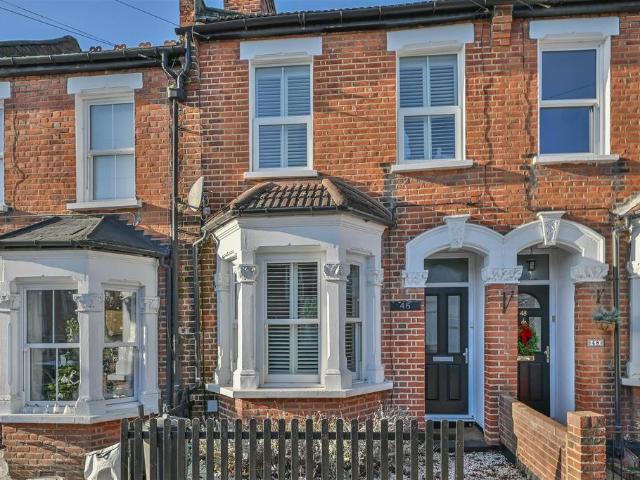 2 bedroom terraced house for sale