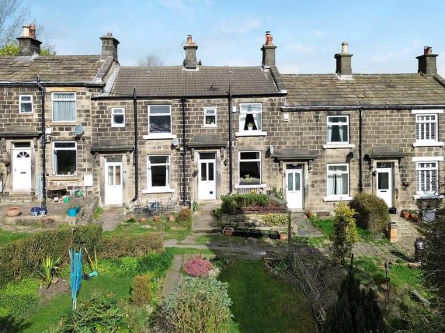 2 bedroom terraced house for sale