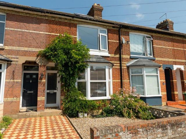 2 bedroom terraced house for sale