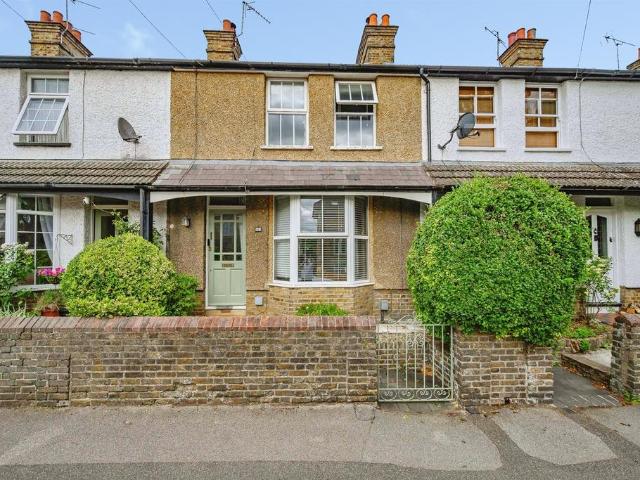 2 bedroom terraced house for sale
