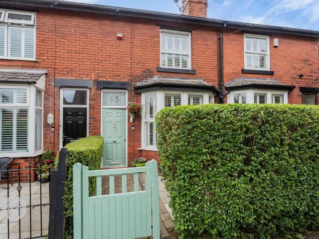 2 bedroom terraced house for sale