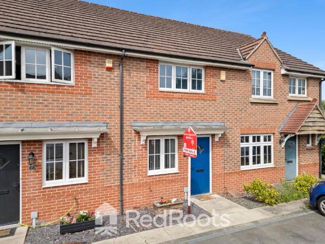 2 bedroom terraced house for sale