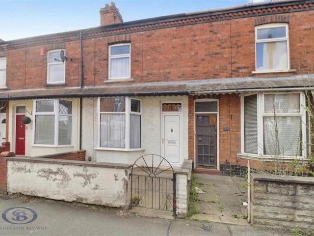 2 bedroom terraced house for sale