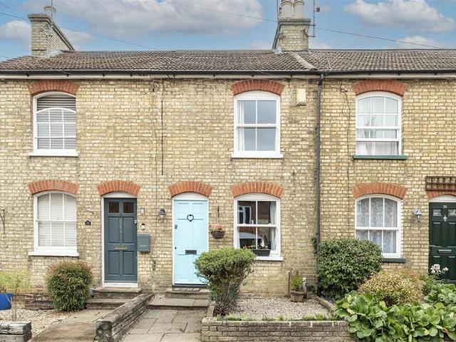 2 bedroom terraced house for sale