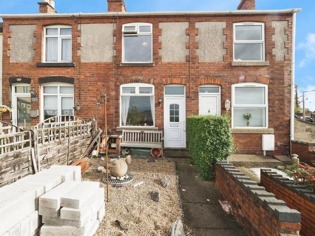 2 bedroom terraced house for sale