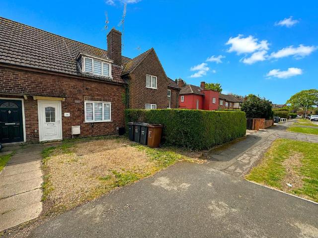 2 bedroom terraced house for sale