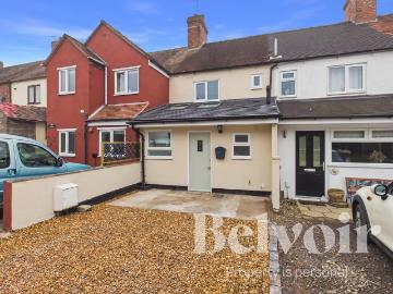 2 bedroom terraced house for sale