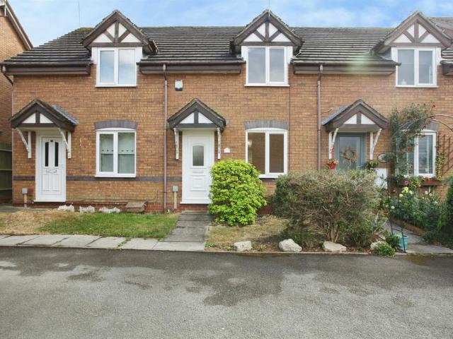 2 bedroom terraced house for sale