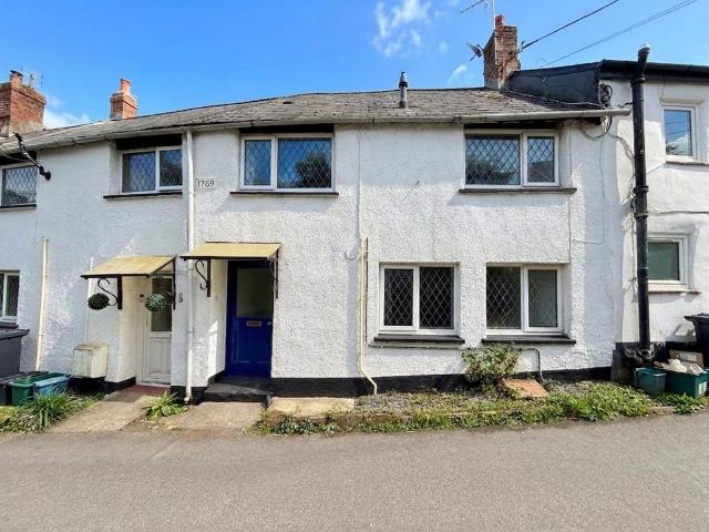 2 bedroom terraced house for sale