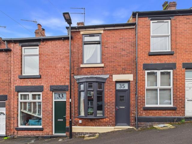 2 bedroom terraced house for sale