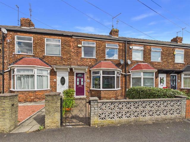 2 bedroom terraced house for sale