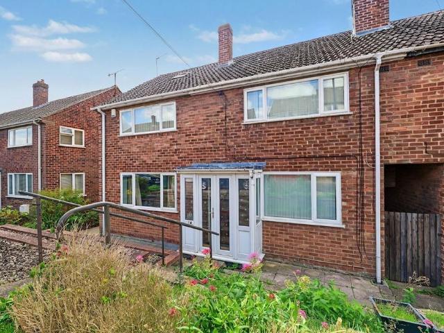 2 bedroom terraced house for sale