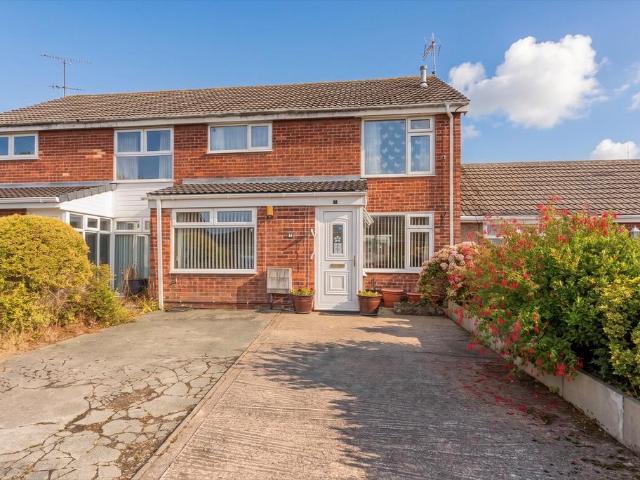 2 bedroom terraced house for sale