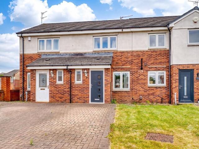 2 bedroom terraced house for sale