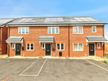 2 bedroom terraced house for sale