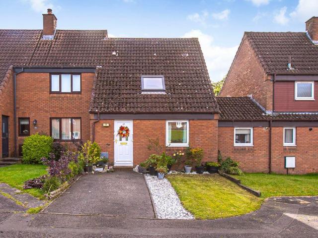 2 bedroom terraced house for sale