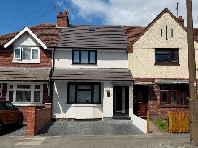 2 bedroom terraced house for sale